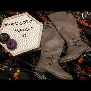 🖤🖤JustFab wife calf grey boots 🖤🖤